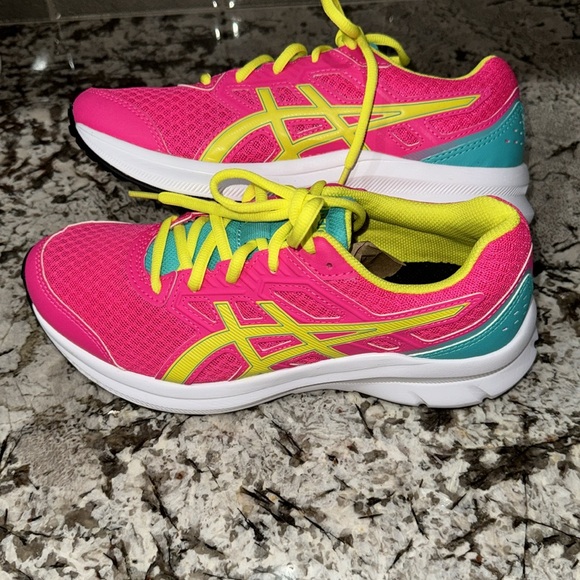 •Youth ASICS• - Picture 3 of 6
